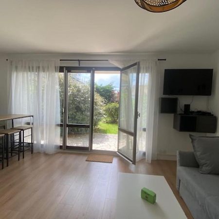 Beautiful Flat For 4 Very Closed To The Beach Cabourg Zewnętrze zdjęcie